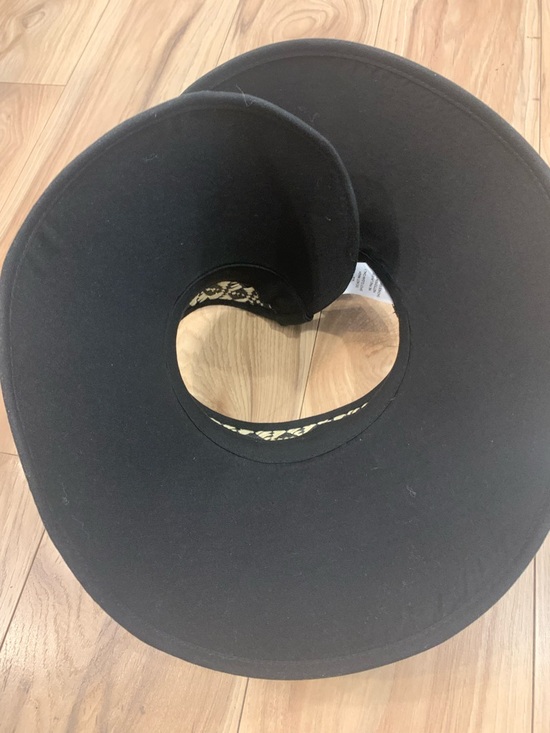 L*Space Sorrento Hat Black One Size main image 4